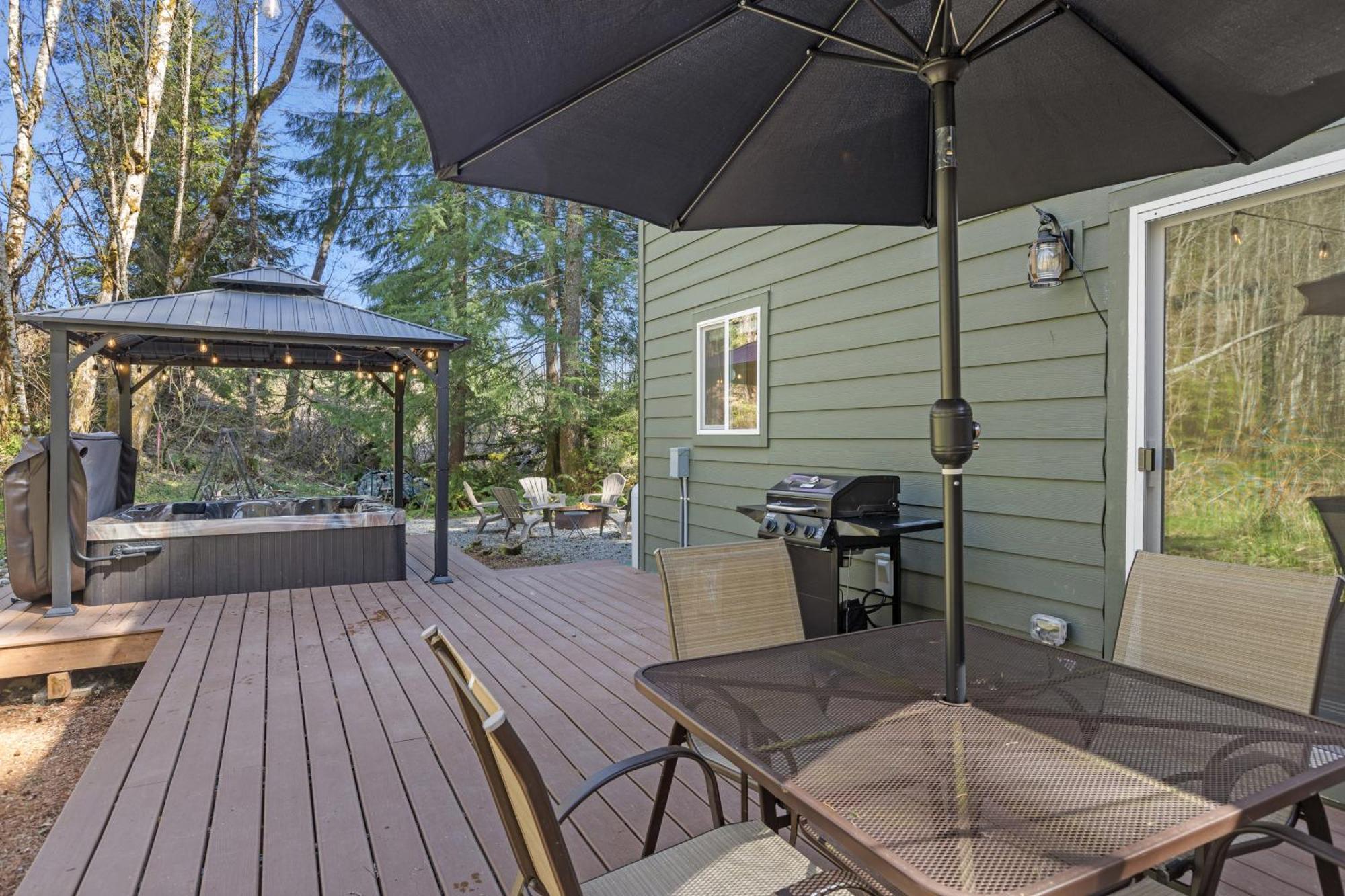 Hikers Haven With Hot Tub - Near Mt Rainier! Villa Ashford Exterior photo